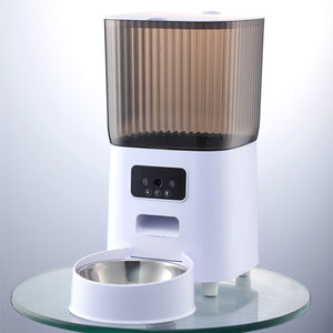 PET Intellignet Snack Automatic Feeder With 5LCapacity & HD Smart Camera for Video & Voice Interactive System by Free APP